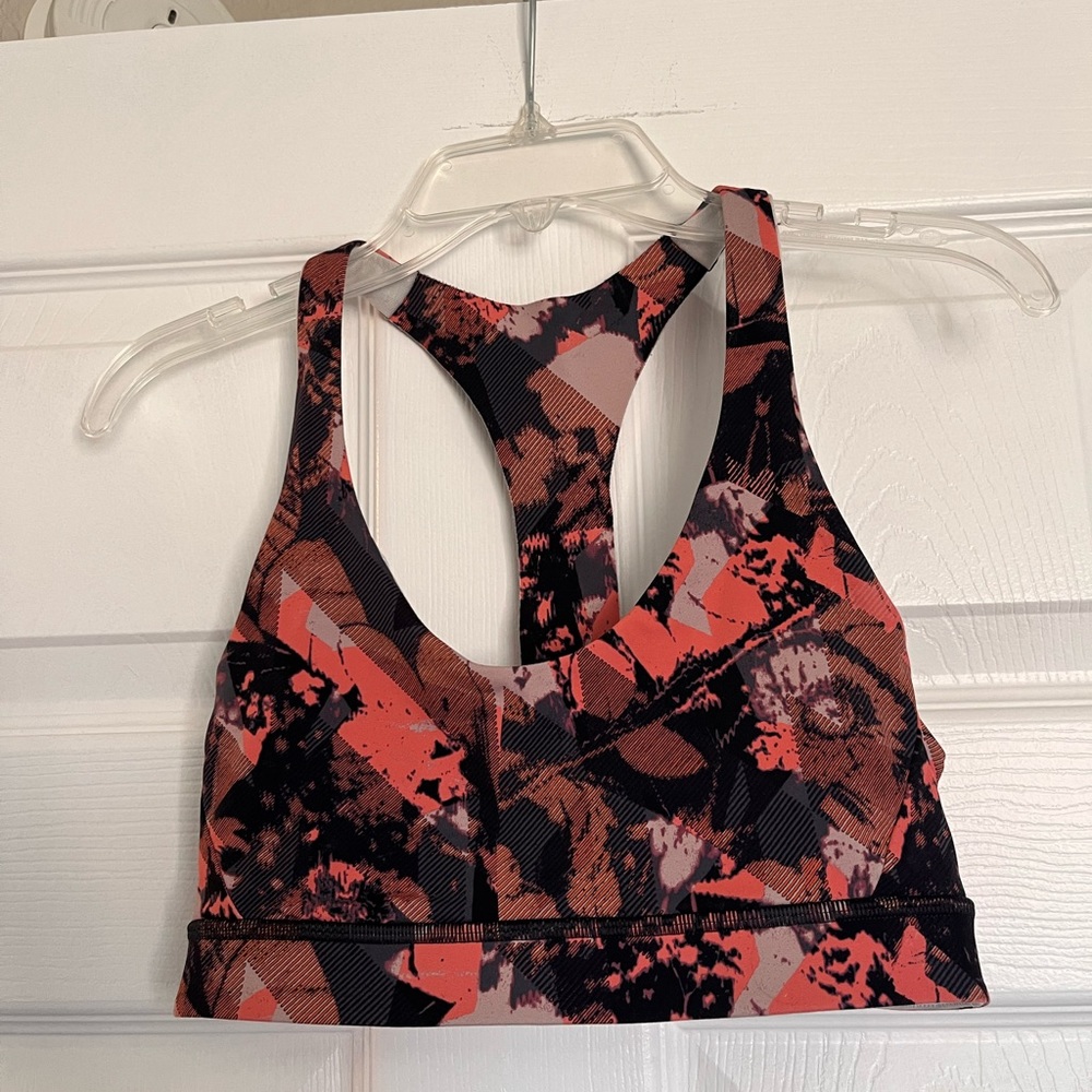 Lululemon sports bra 4